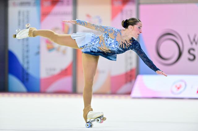 images/Beijing_artistic/medium/28_-1-_L_RITA_AZINHEIRA_POR_-_NZ9_8479.jpg