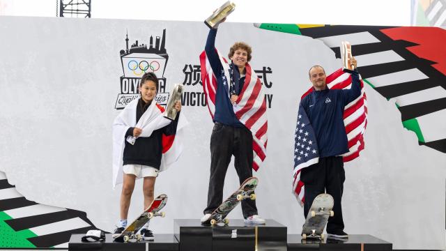 images/OQS_ANNOUNCEMENT/medium/16_9Ginwoo_Onodera_Jagger_Eaton_Chris_JOslin_podium_WST_Street_WCH_OQS_shanghai_Atiba_Jefferson-3.jpg